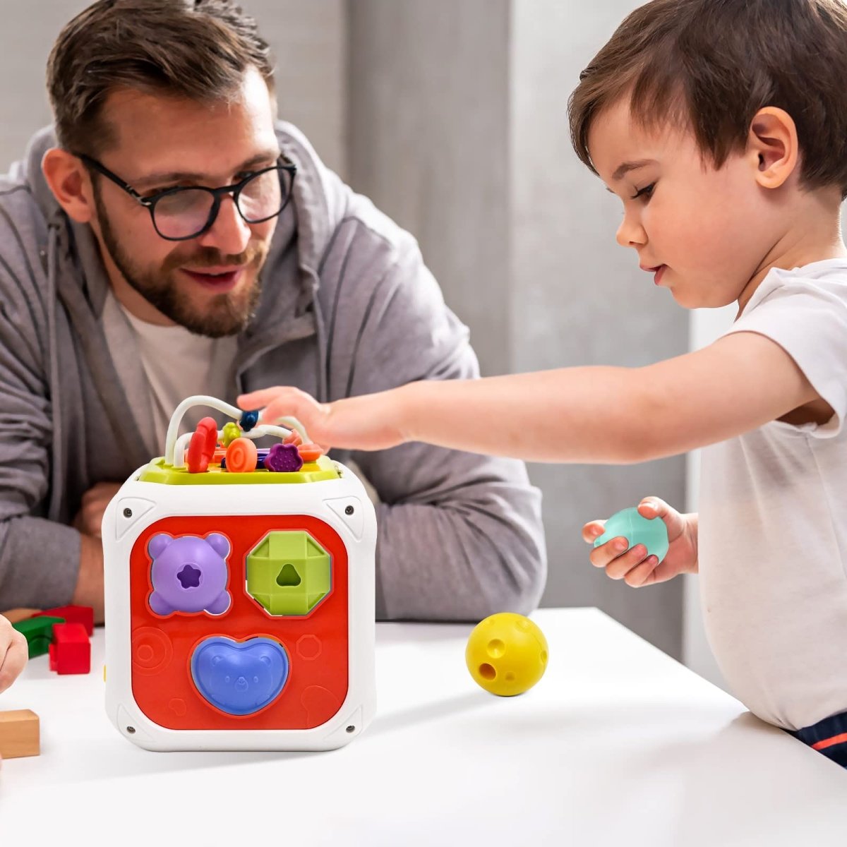 Baby Educational Toy 7 - in - 1, Activity Cube for 18 - 36 Months - Babies Mall